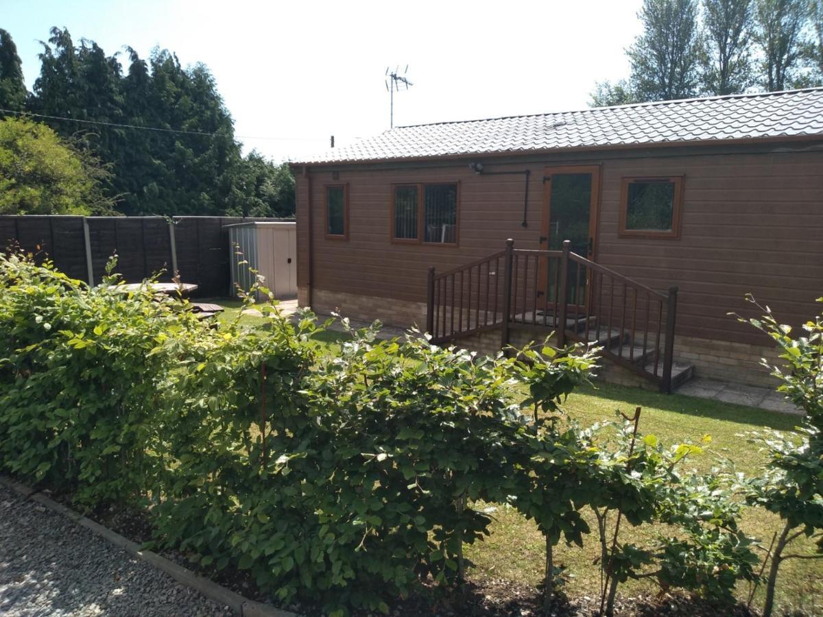 Squirrel Lodge Clearwell Exterior photo